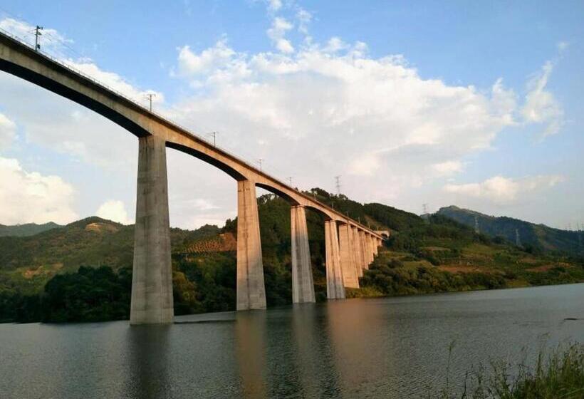 فندق صغير Yangshuo Xingping This Old Place Li River Inn