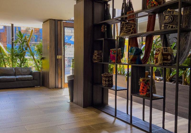 בית מלון כפרי 47 Medellin Center