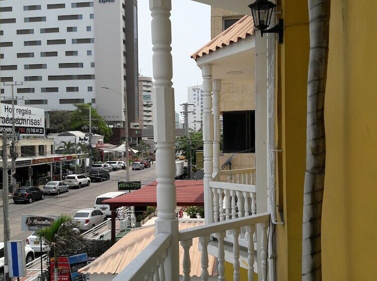 בית מלון כפרי Balcones De Bocagrande