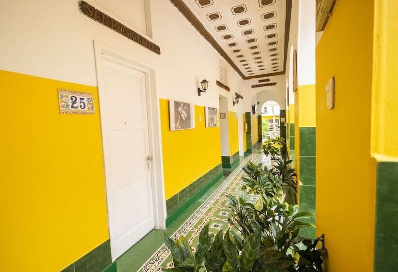 בית מלון כפרי Balcones De Bocagrande