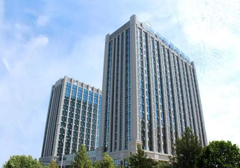 Hotelli Days Inn Business Place Goldwin Yantai
