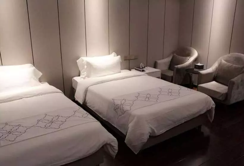 Hotelli Days Inn Business Place Goldwin Yantai