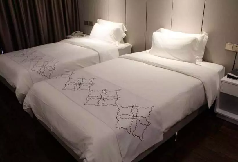 Hotelli Days Inn Business Place Goldwin Yantai
