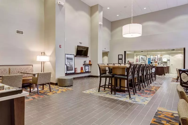 ホテル Hampton Inn St. Louis Wentzville