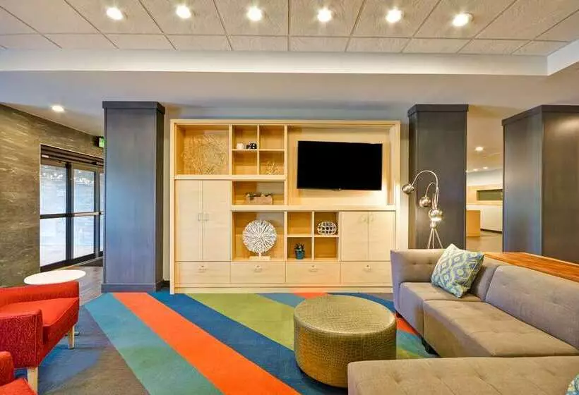 ホテル Home2 Suites By Hilton Evansville