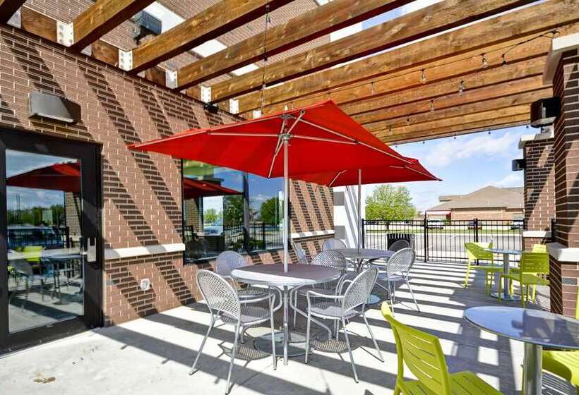 فندق Home2 Suites By Hilton Evansville