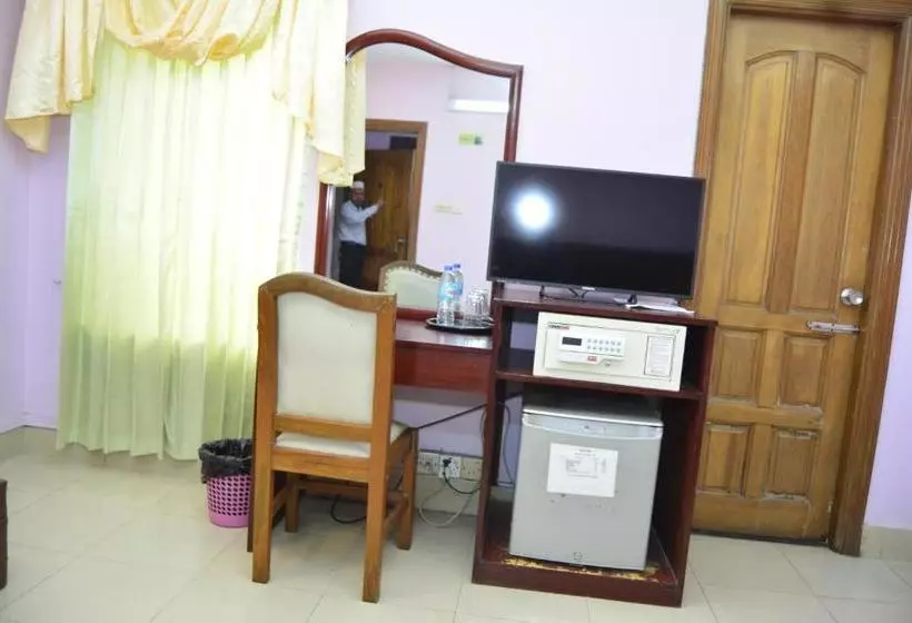 هتل Naba Inn