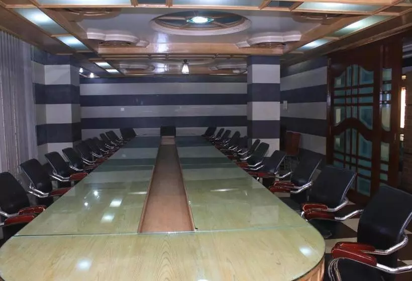 هتل Naba Inn