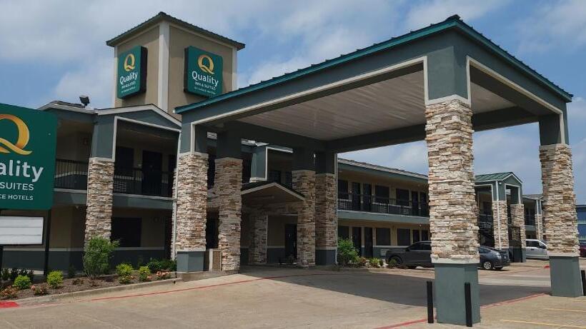 בית מלון כפרי Quality Inn & Suites Garland East Dallas