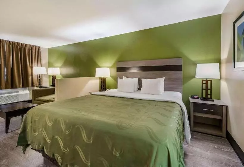 Hotelli Quality Inn & Suites Garland East Dallas