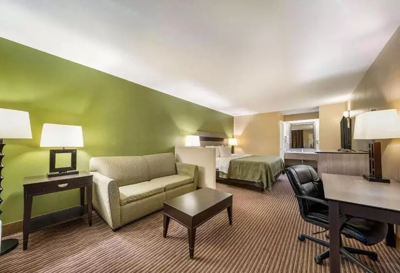 Hotelli Quality Inn & Suites Garland East Dallas