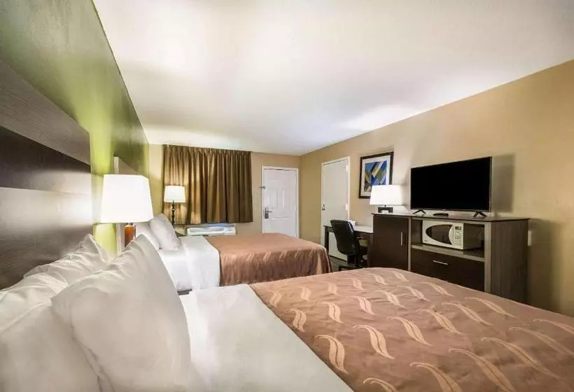 Hotelli Quality Inn & Suites Garland East Dallas
