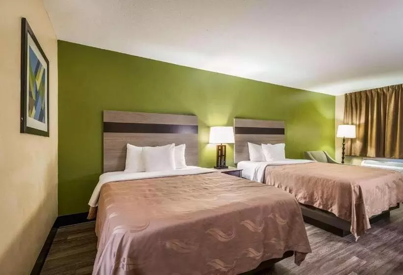Hotelli Quality Inn & Suites Garland East Dallas