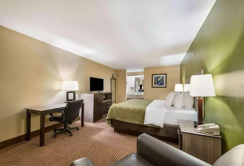 Hotelli Quality Inn & Suites Garland East Dallas