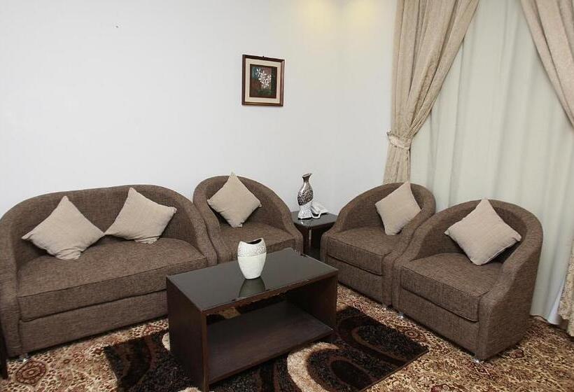 בית מלון כפרי Rest Night Serviced Apartments   Al Nafal
