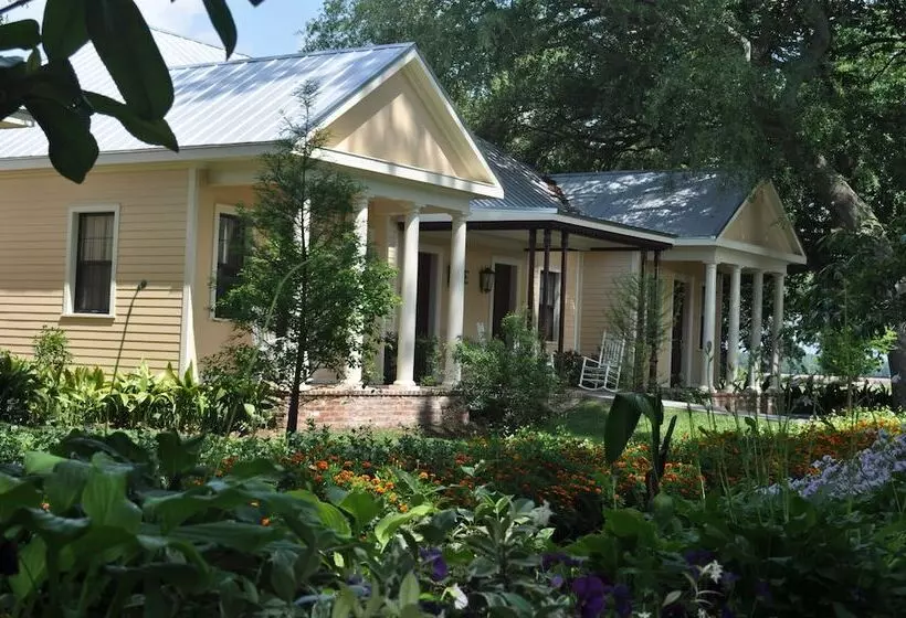 ホテル The Inn At Houmas House Estate