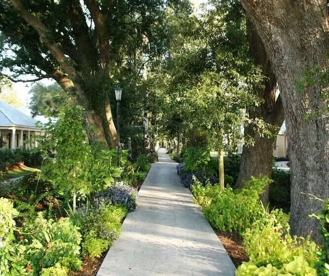 ホテル The Inn At Houmas House Estate