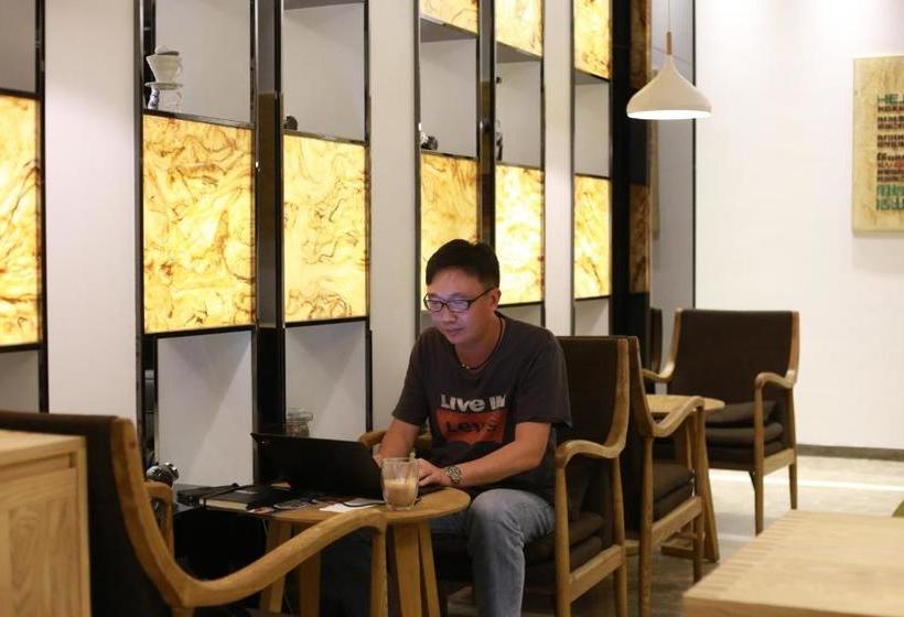 فندق Lavande  Guangzhou Taikoo Hui Square Shipaiqiao Subway Station