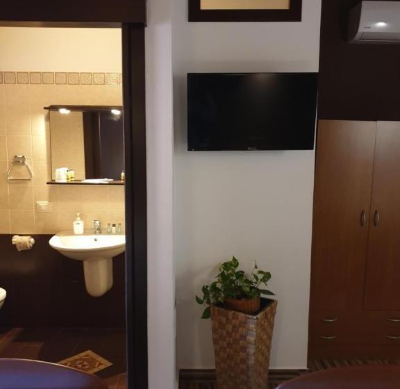 مبيت وإفطار Antica Vittoria