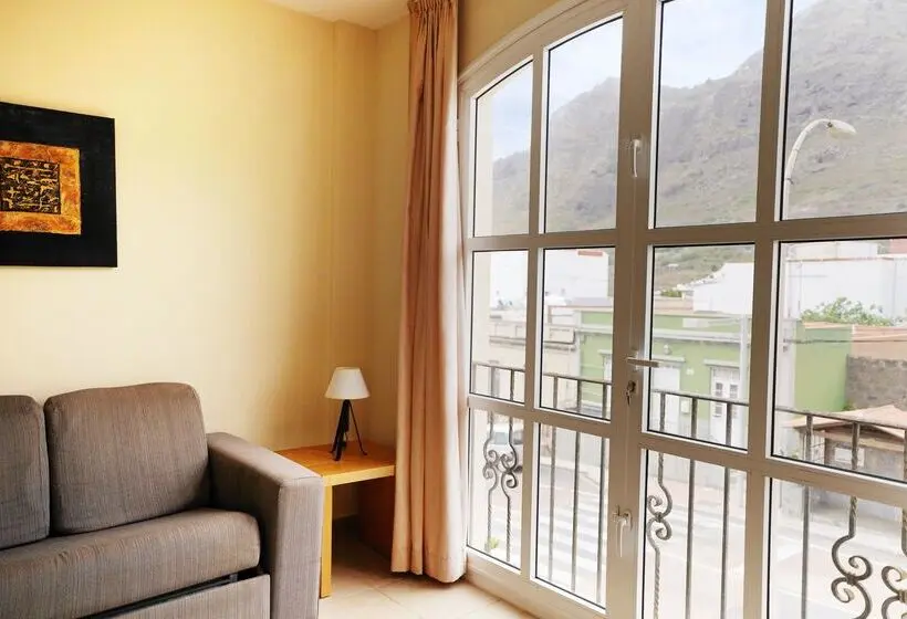 Coral Los Silos Your Natural Accommodation Choice