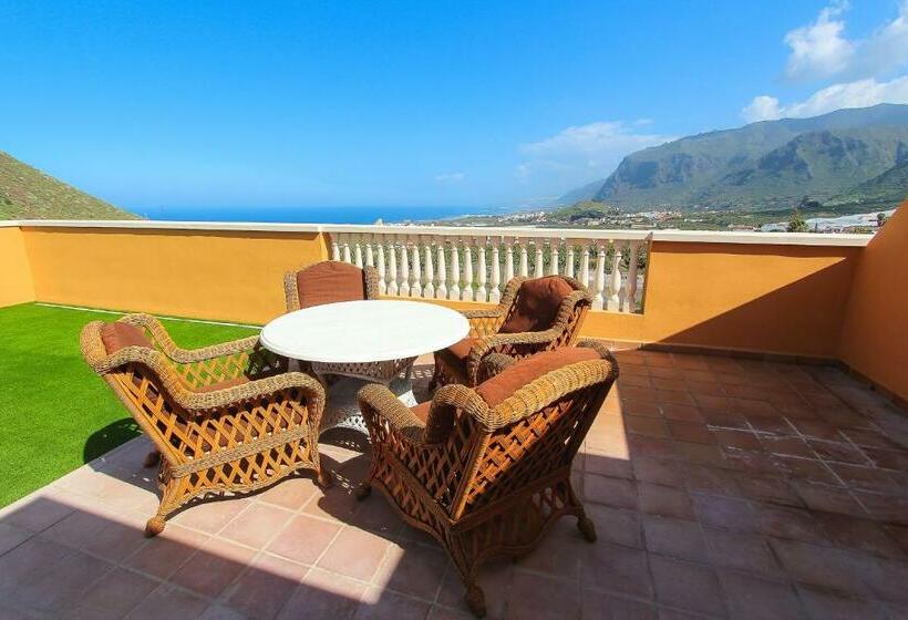 Coral Los Silos Your Natural Accommodation Choice