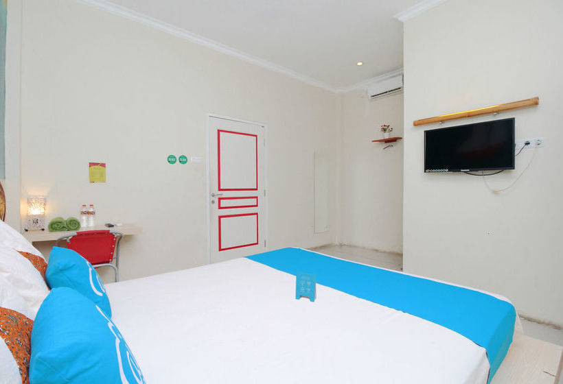 Hotelli Airy Panakkukang Bougenville 26 Makassar