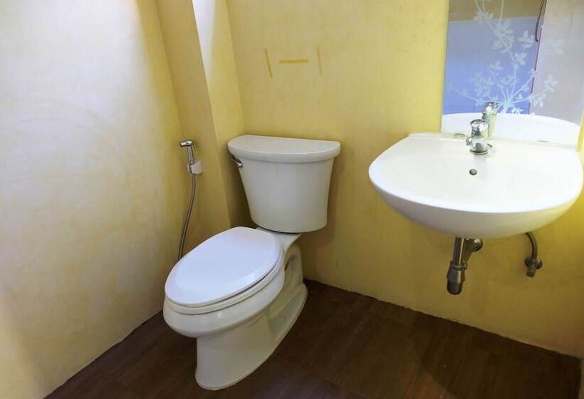 ホテル Au Bon Hostel