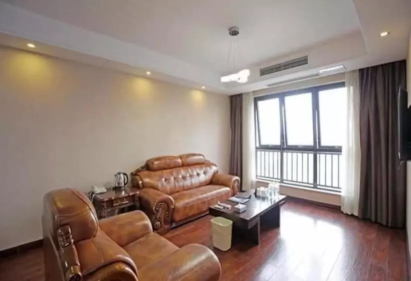 Hotelli Greentree Inn Chengdu Hightech Development West Zone Shidai Tian Street Express