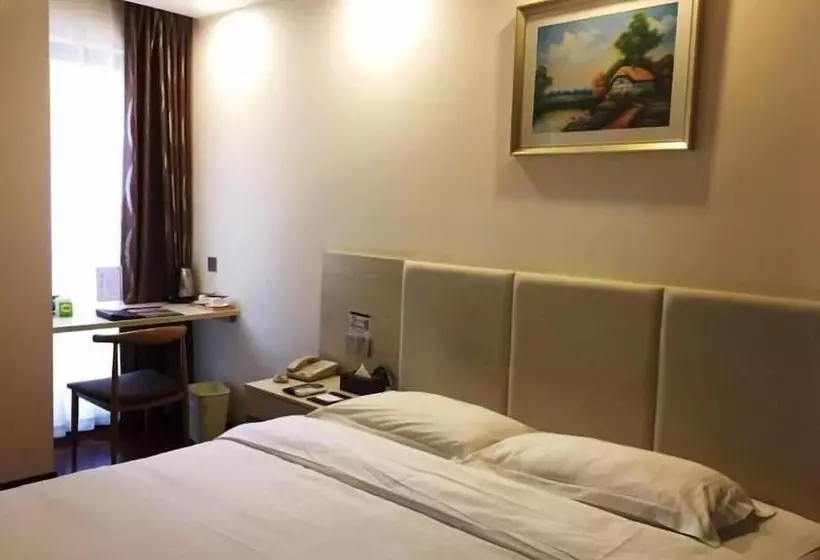 Hotelli Greentree Inn Chengdu Hightech Development West Zone Shidai Tian Street Express