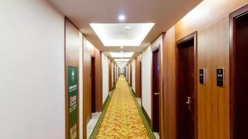 Hotelli Greentree Inn Jiangsu Zhangjiagang Jingang Town Darunfa Express