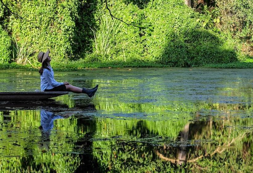 호텔 Ngare Sero Mountain Lodge