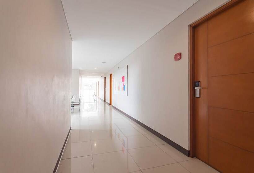 Hotel Reddoorz Plus @ Dago Pojok 3