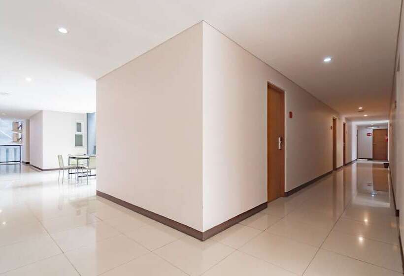 Hotel Reddoorz Plus @ Dago Pojok 3