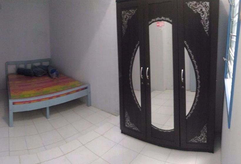 Pensionat Alex House Semarang