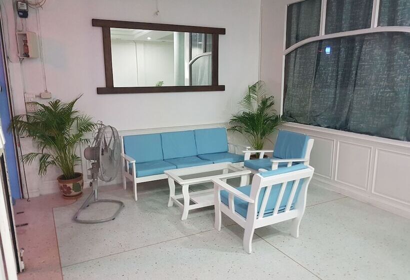 ペンション Chaam Guesthouse