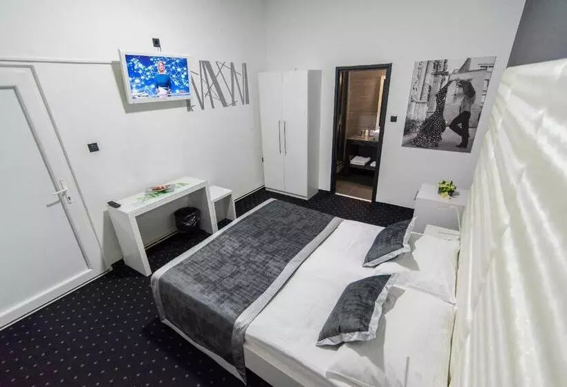 Majatalo Cool Zagreb Airport