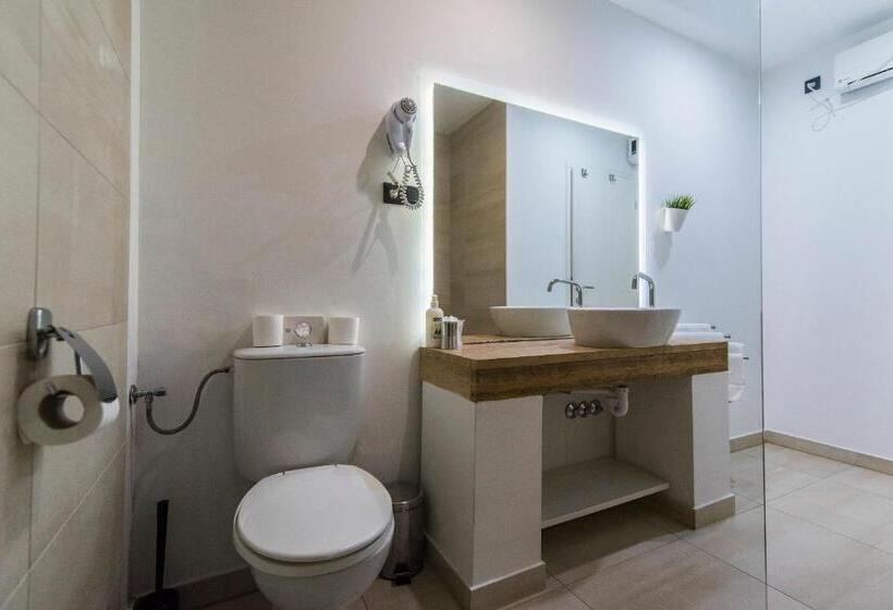 פנסיון Cool Zagreb Airport