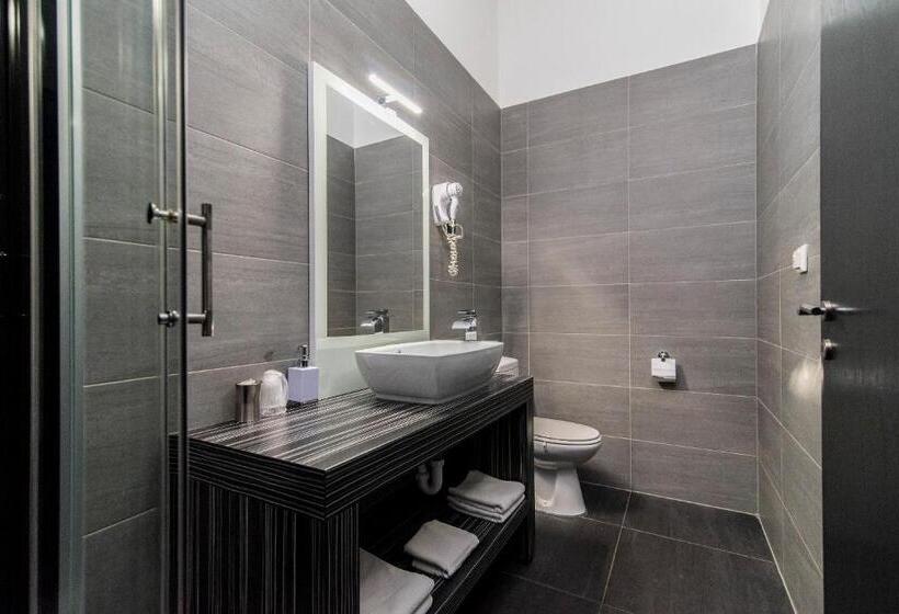 פנסיון Cool Zagreb Airport