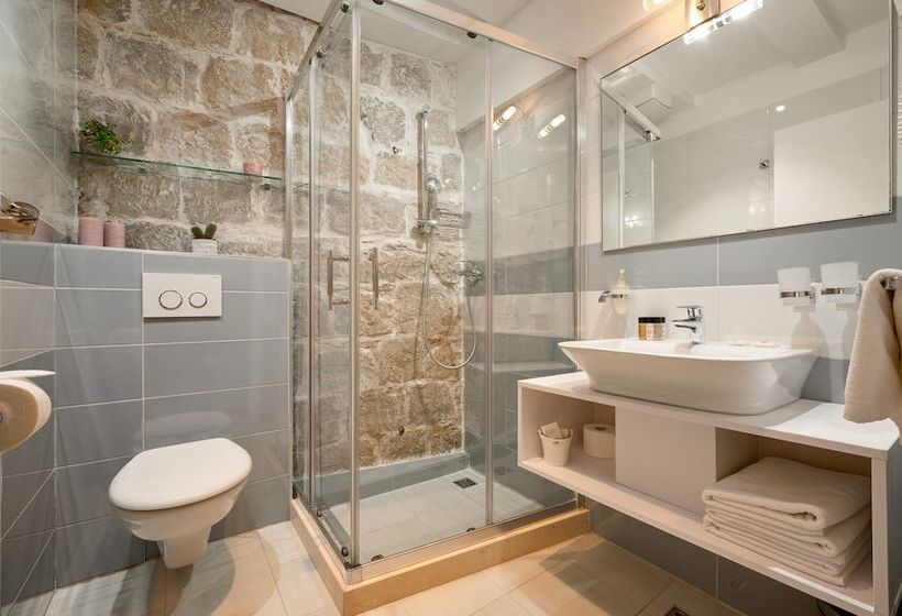 膳宿费 Lanterna Rooms