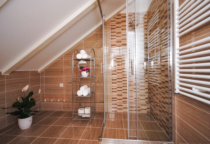 膳宿费 Lanterna Rooms