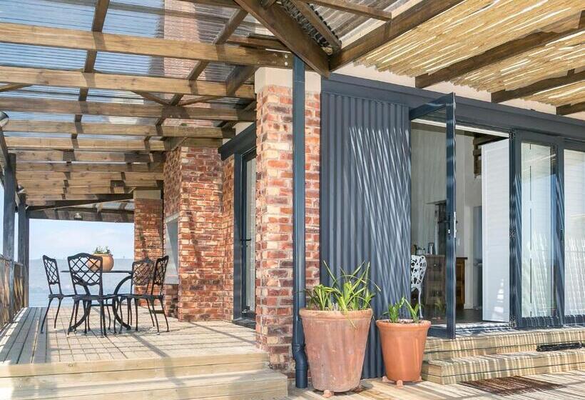 פנסיון Narnia Guest House