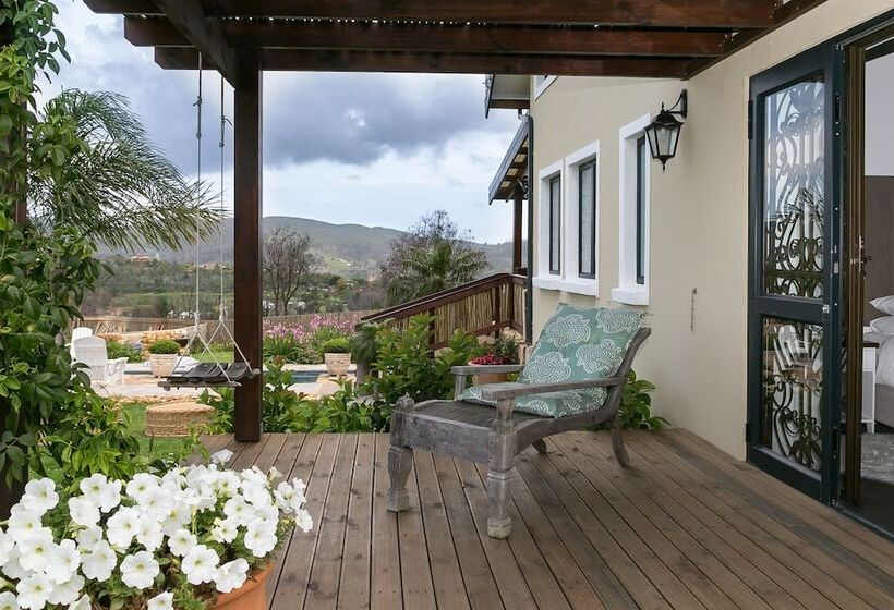 פנסיון Narnia Guest House