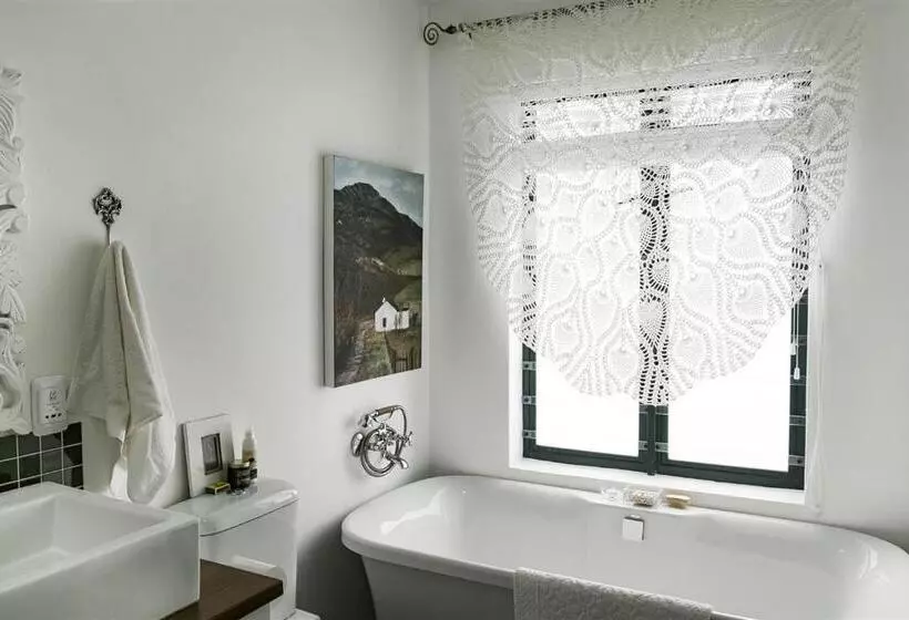 ペンション Narnia Guest House