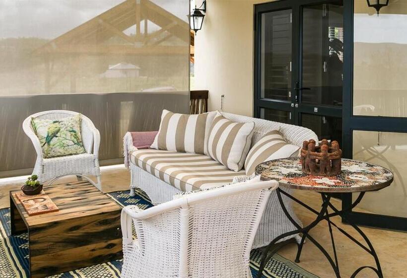 פנסיון Narnia Guest House