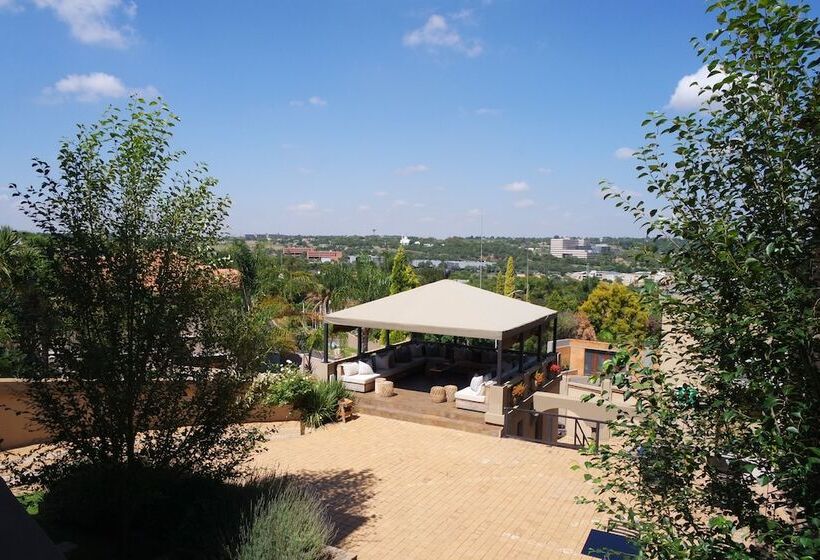 بنسيون The Nobleman Boutique