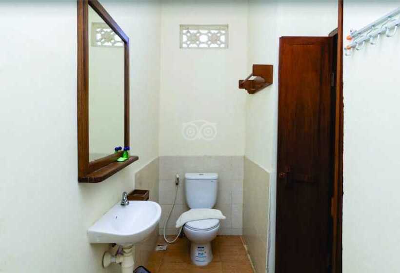 פנסיון Villa Karang Homestay