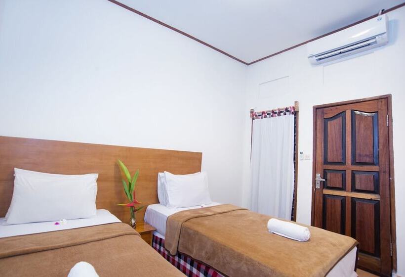 פנסיון Villa Karang Homestay