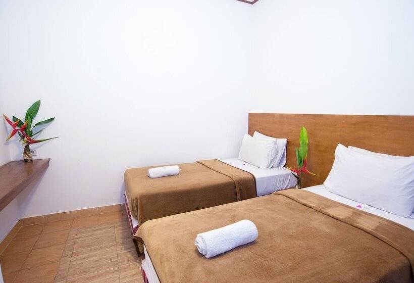 פנסיון Villa Karang Homestay