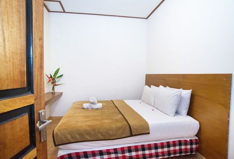 פנסיון Villa Karang Homestay