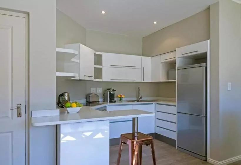 9 On Camp Apartments By Cape Summer Villas